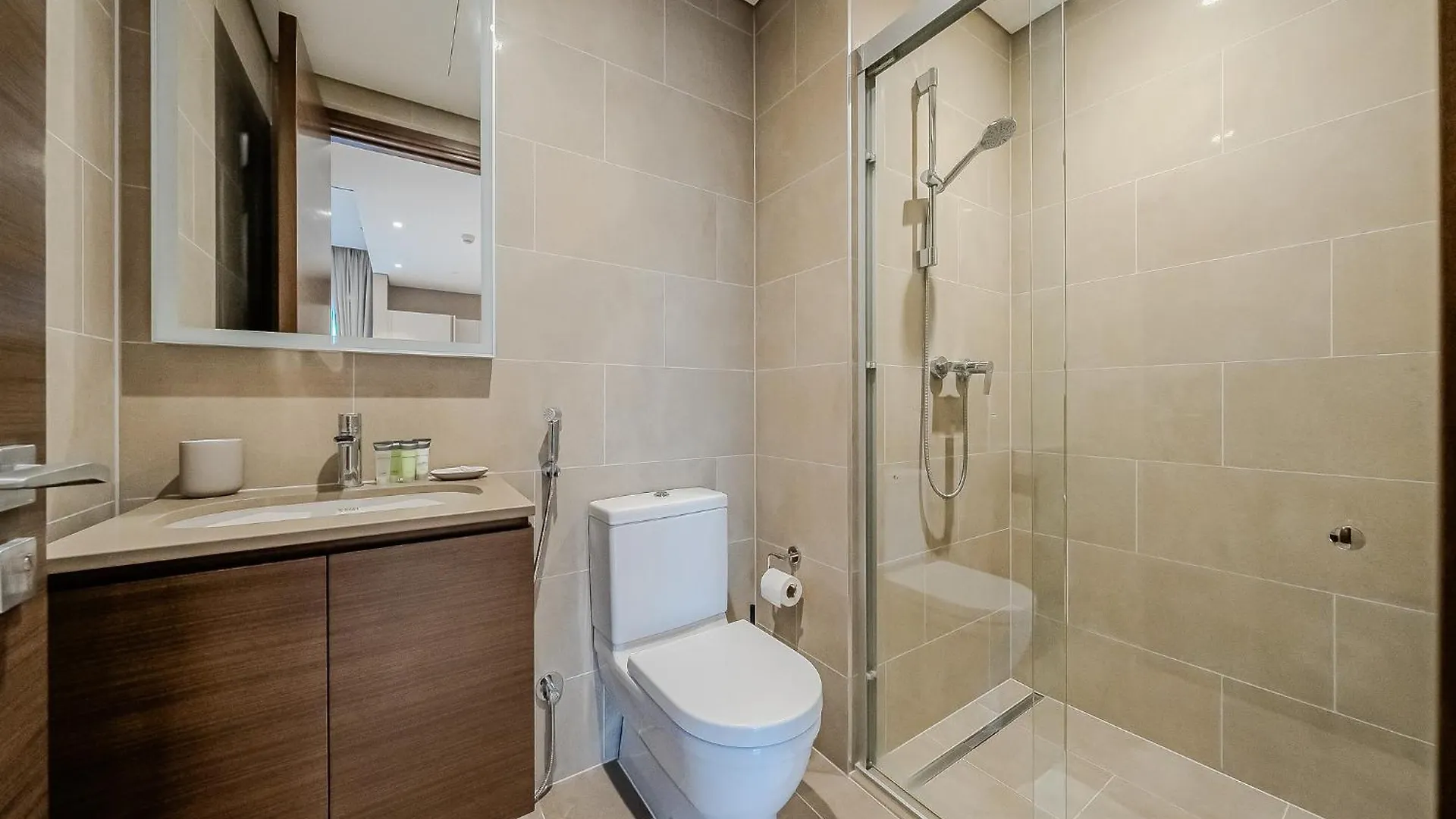 Extravagant 1Bdr Apartment In Mbr City Close To Downtown Dubai
