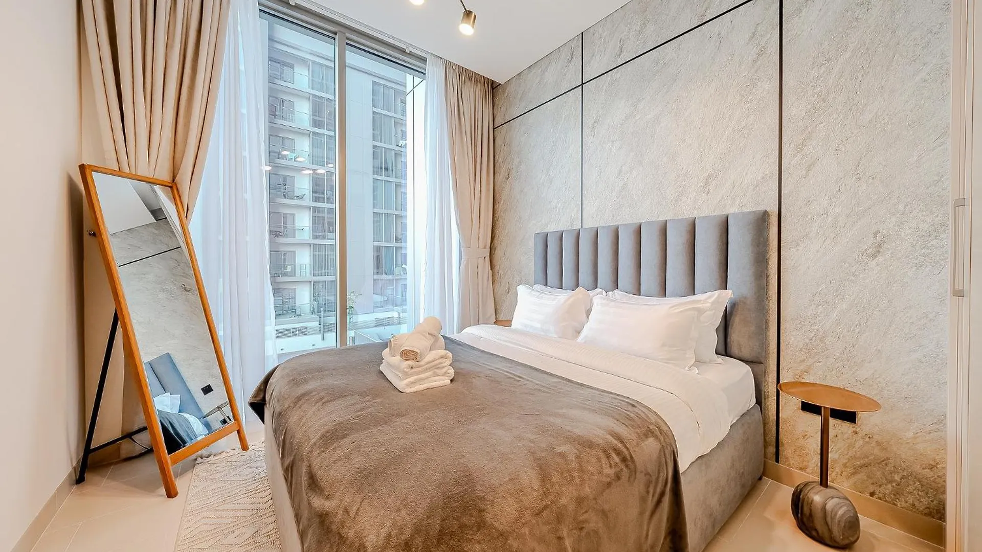Extravagant 1Bdr Apartment In Mbr City Close To Downtown Dubai